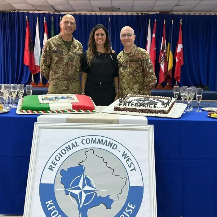 Bersaglieri cosentini in missione nel Kosovo, il saluto di Rosaria Succurro