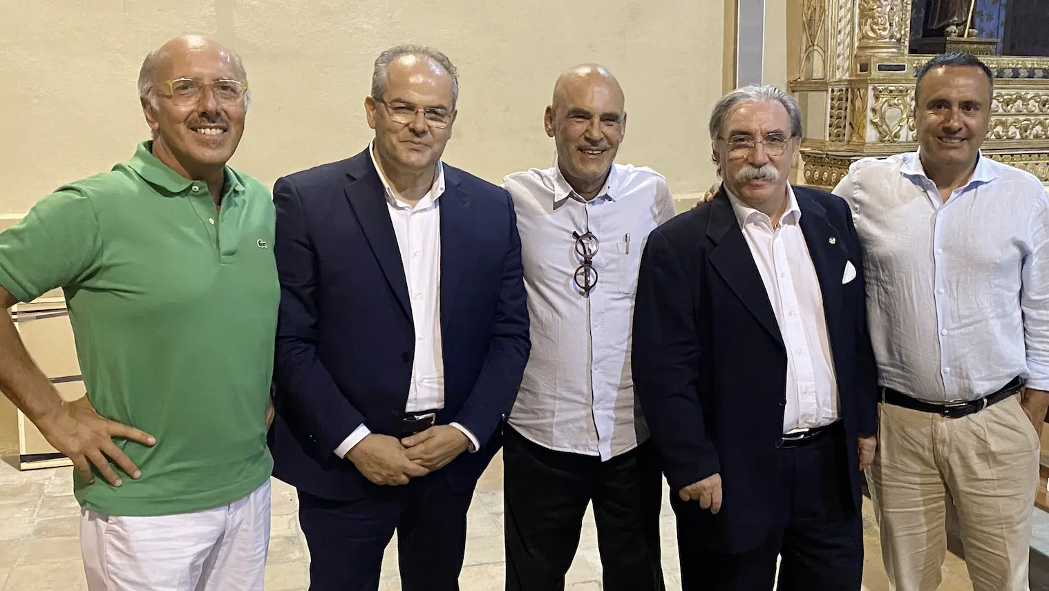 Premio Caccuri, si parte. Parata di stelle della letteratura e del giornalismo
