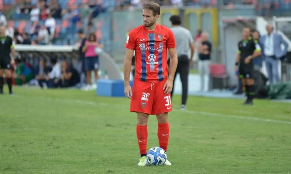 Cosenza, Ricci è già a Benevento: le cifre dell'affare
