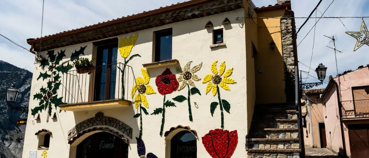 Gli Accipiter in concerto a San Lorenzo Bellizzi per l'evento dedicato al turismo delle radici
