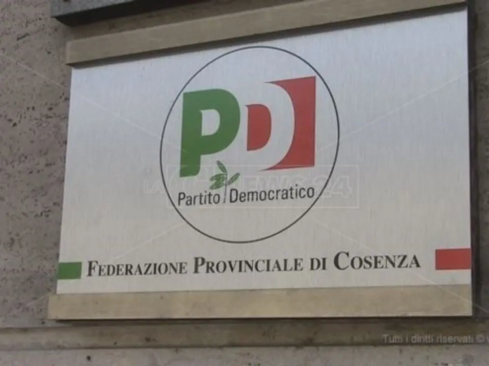 Sembra la DC, ma potrebbe essere il PD di Cosenza