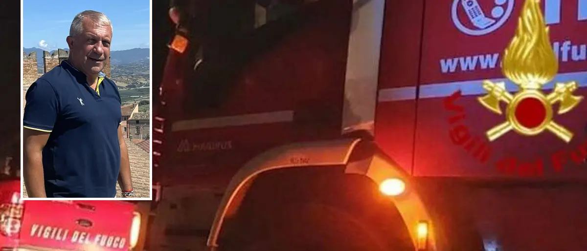 San Lorenzo del Vallo, fiamme al Comune in fase di restyling. Il sindaco interviene con l'estintore