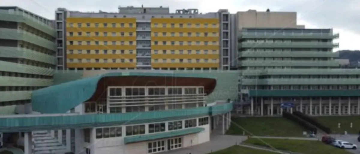 Arresti all’azienda ospedaliera Dulbecco di Catanzaro, rimessi in libertà due medici\n