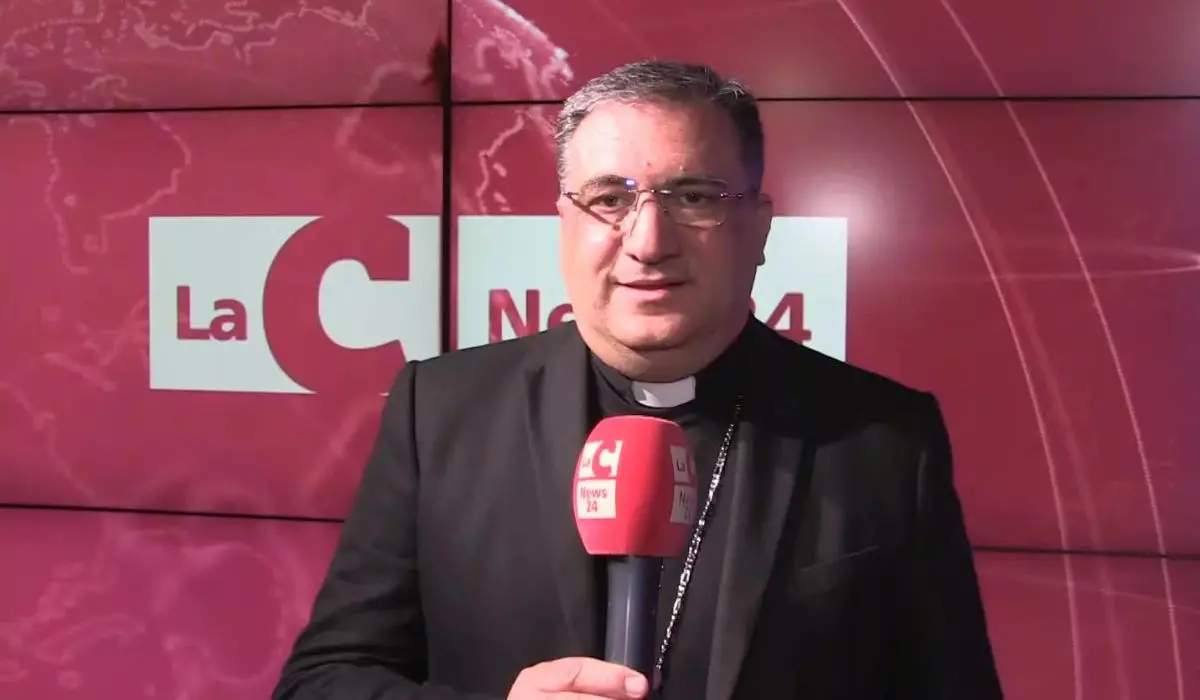 Migranti, il vescovo \"benedice\" il Cas di San Marco Argentano