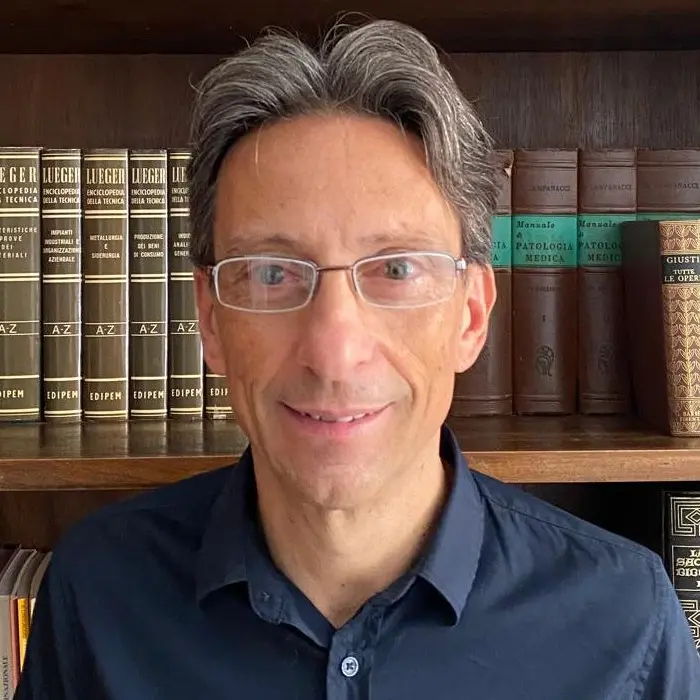 Unical, Roberto Beneduci eletto presidente dell’International Quantum Structure Association