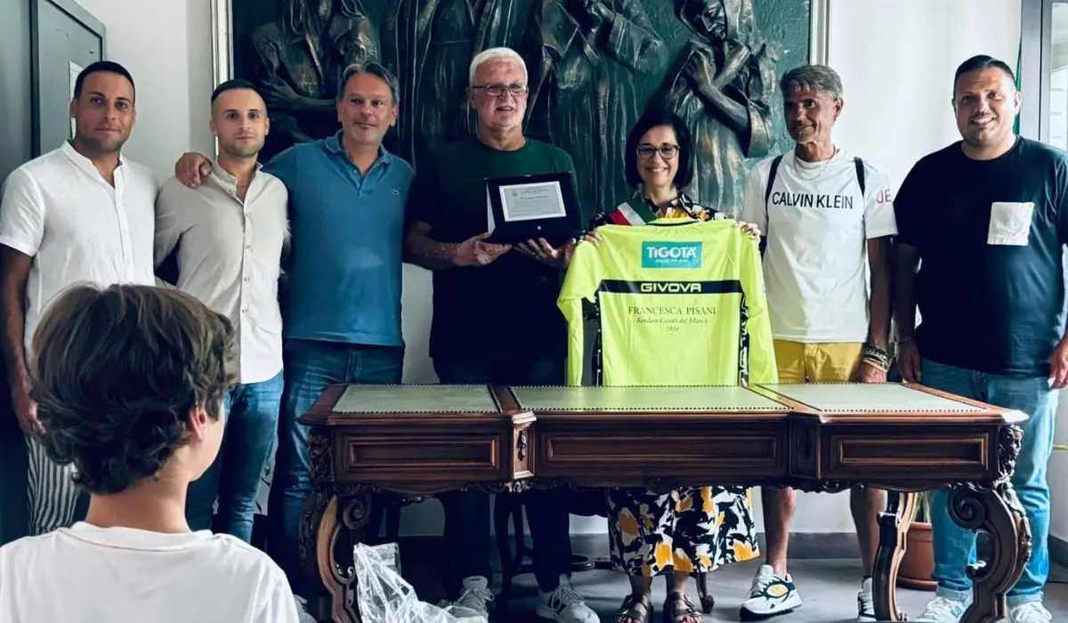 Francesco Scarcelli, l'ex arbitro premiato dall'amministrazione comunale di Casali del Manco