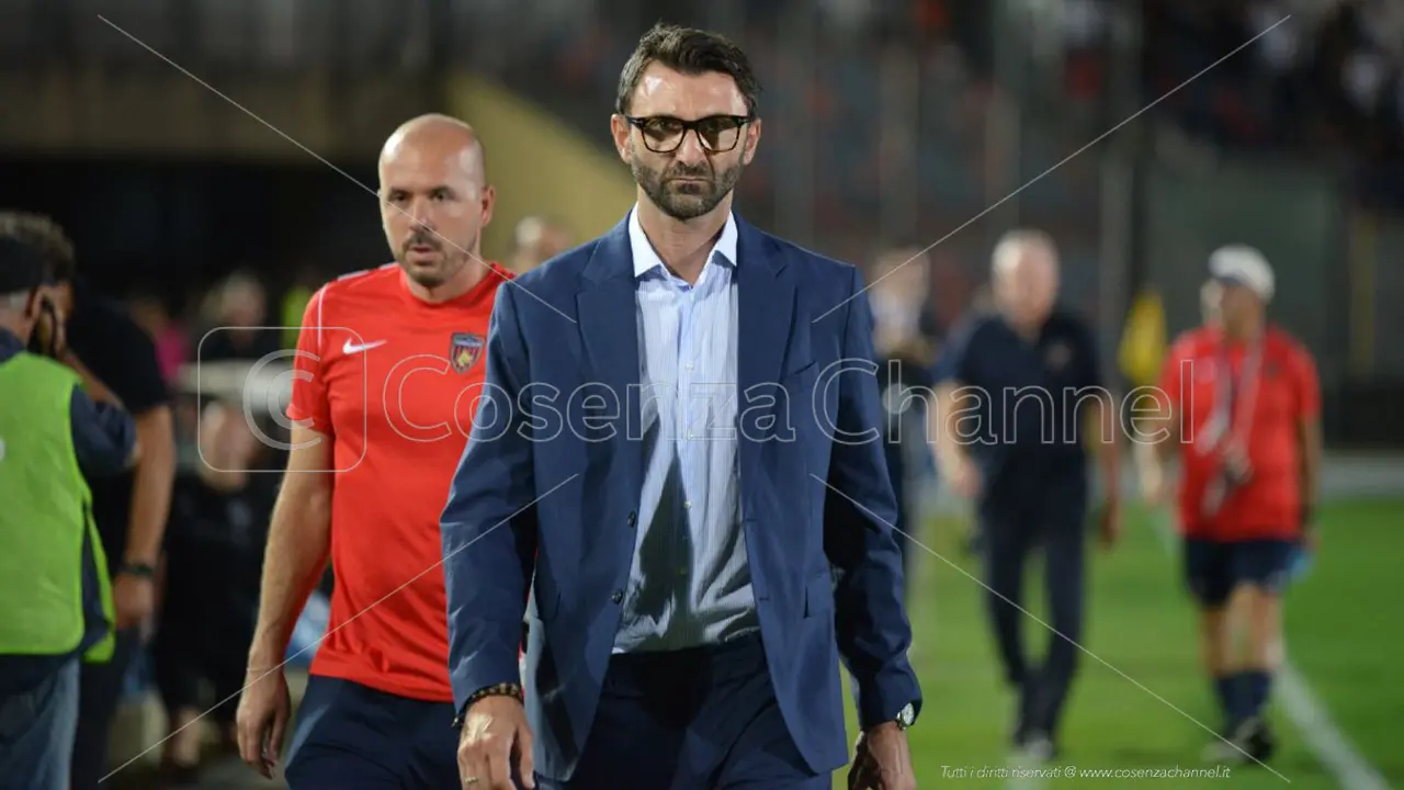 Cosenza, Delvecchio e il calciomercato: «Curiosità per i nostri giovani. Florenzi si è ritrovato»