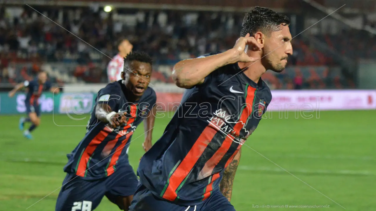 Il Cosenza va a mille, D'Orazio piega la Cremonese e il Marulla acclama Alvini (1-0)