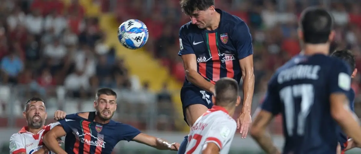 Calciomercato Cosenza, countdown alla chiusura: il punto sulla difesa