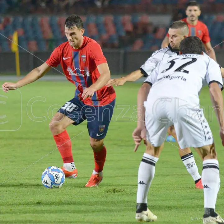 Cosenza, la fine dei playout di Serie B per la definizione del girone