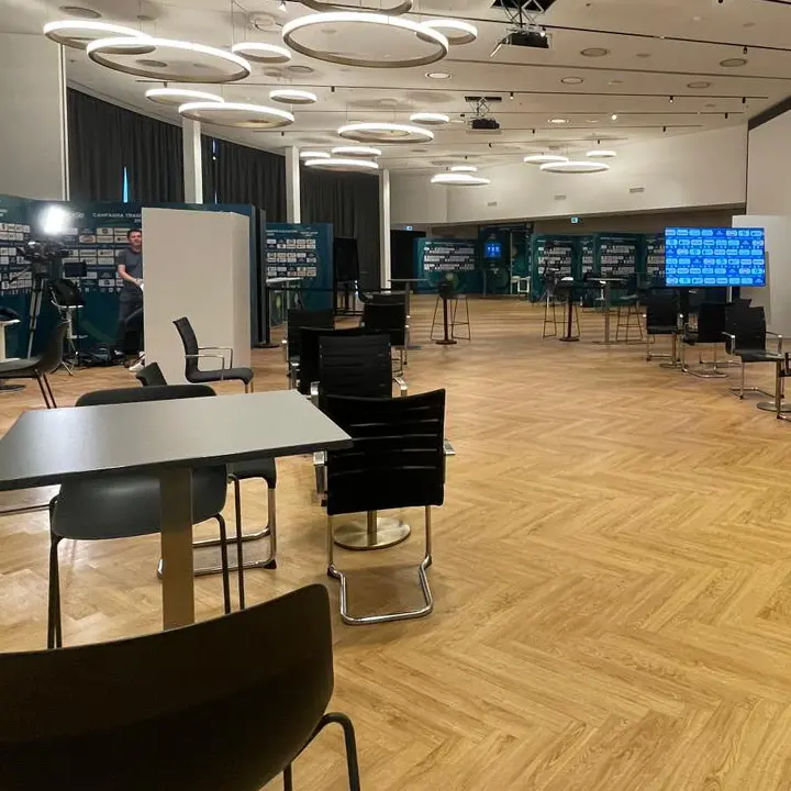 Calciomercato, tutte le trattative del Cosenza in diretta dallo Sheraton | LIVE