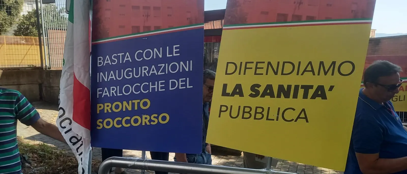 Sit in di protesta all'ospedale. Il sindaco di Cosenza spiega la sua assenza e rilancia - VIDEO