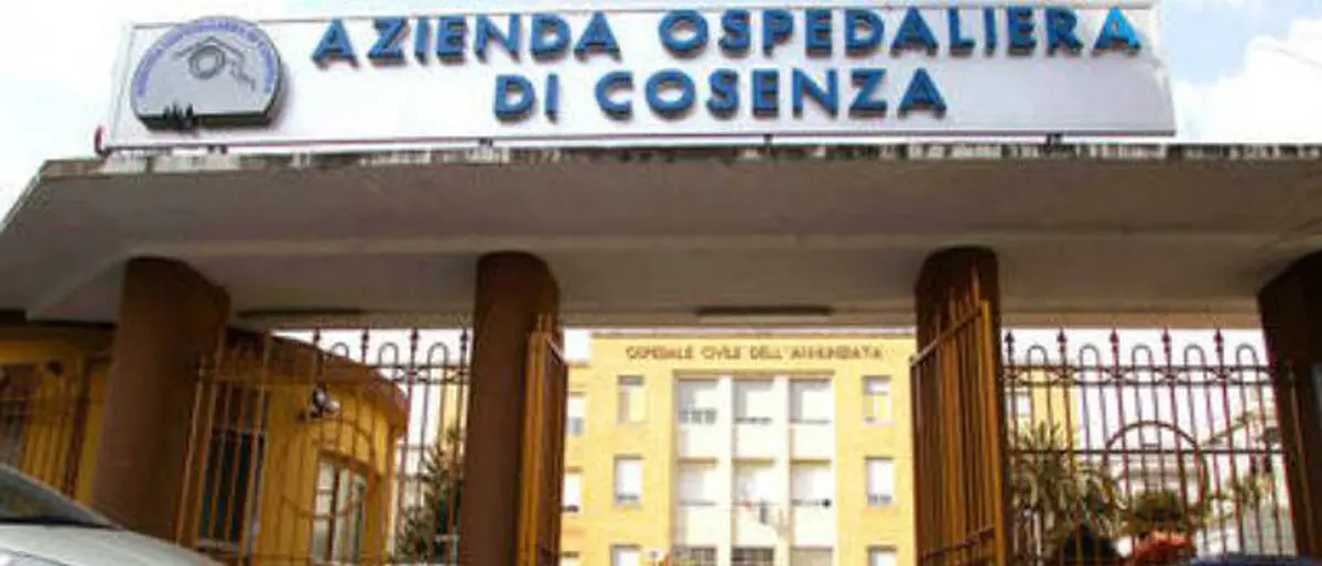 Bimba di 2 anni muore all’Annunziata di Cosenza, la Procura apre un fascicolo contro ignoti\n