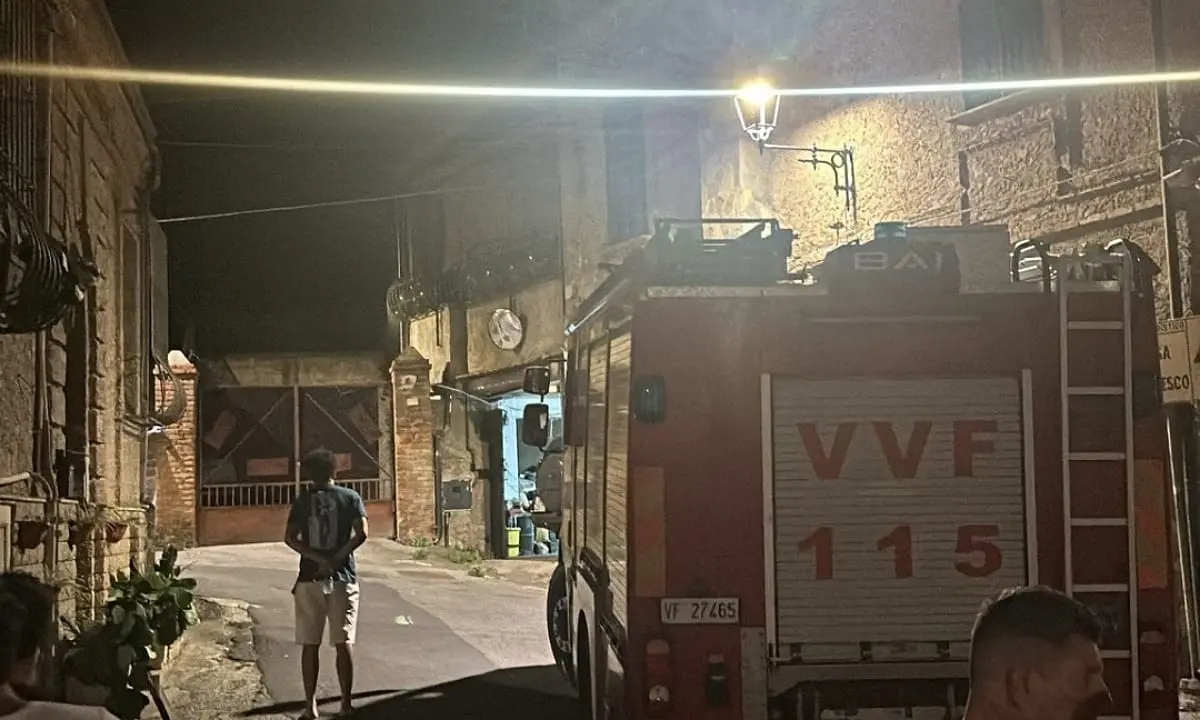 Tragedia a Cetraro, uomo trovato morto in casa dopo giorni di silenzio