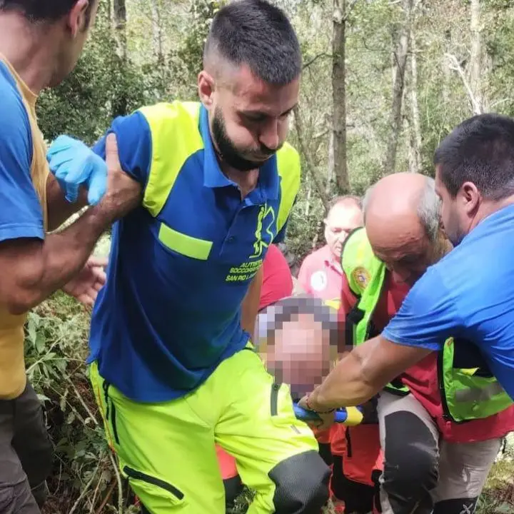 Incidente agricolo a Sangineto, soccorso 58enne trasportato in ospedale