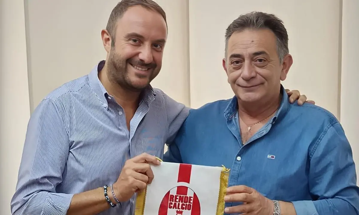 Rende Calcio, Coscarella lascia dopo 13 anni. Marrello nuovo proprietario