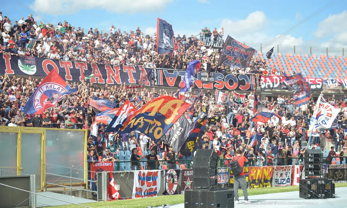Cosenza, spettatori da top 50 ed è già derby col Catanzaro