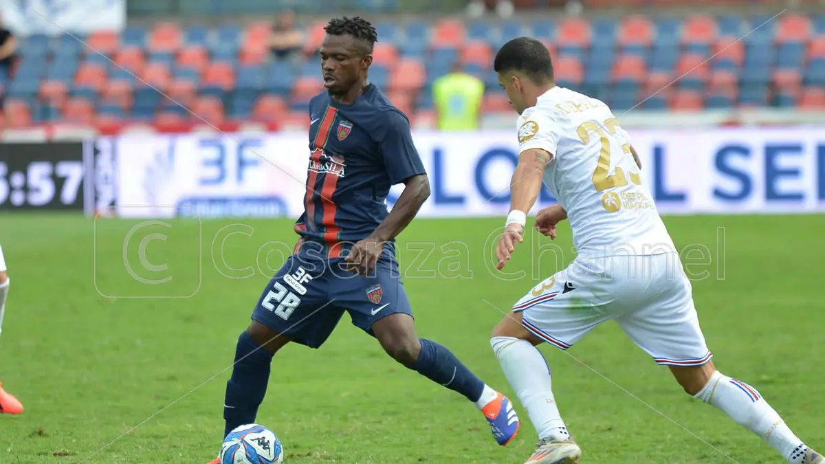 Cosenza, per Christian Kouan tempi di recupero ancora lunghi