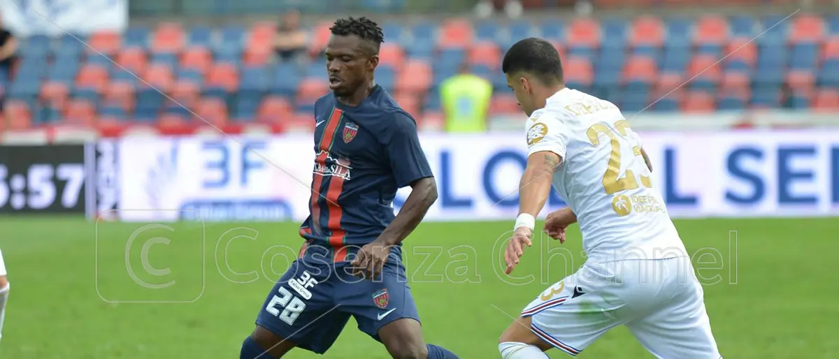 Cosenza, per Christian Kouan tempi di recupero ancora lunghi