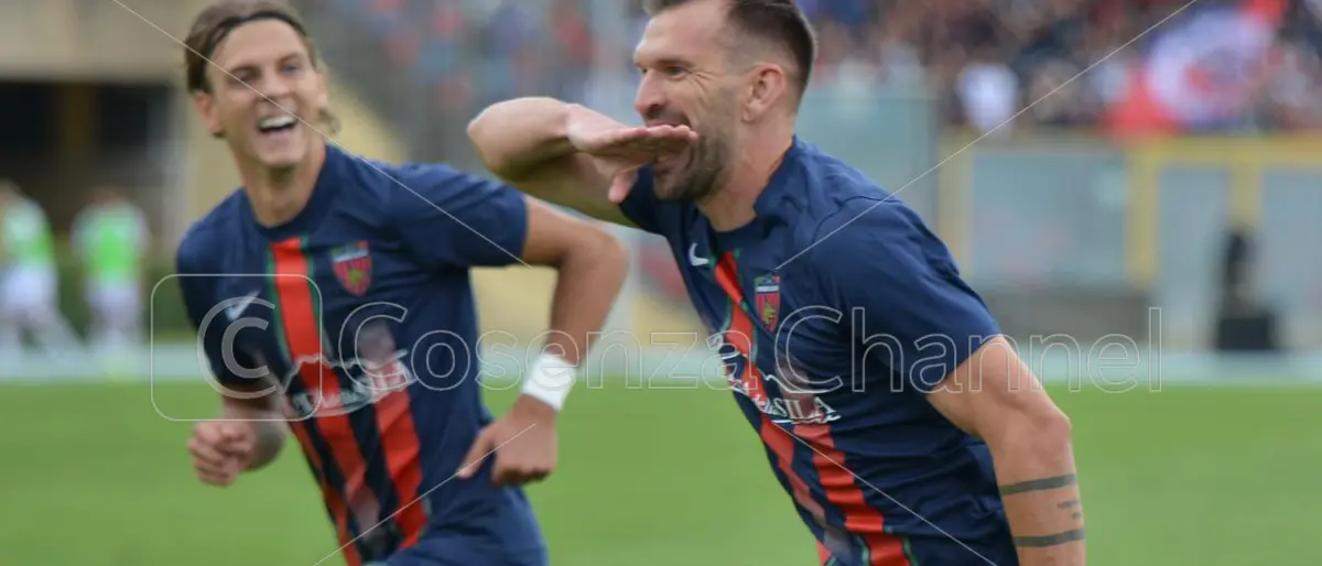 Cosenza, dalla Samp alla Samp: tutto è cambiato in casa rossoblù