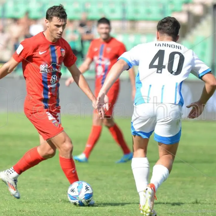 Cosenza, cercasi il partner di Fumagalli: polveri bagnate per gli attaccanti