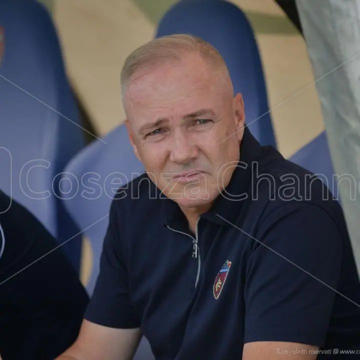 Alvini: «Dopo il -4 abbiamo lavorato sulla testa. Mercato? Mancano 7 giornate»