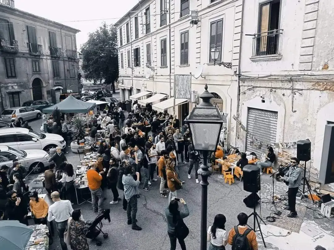Torna nel centro storico Cosenza Vecchia Slam. Appuntamento giovedì 26 in piazza Ortale