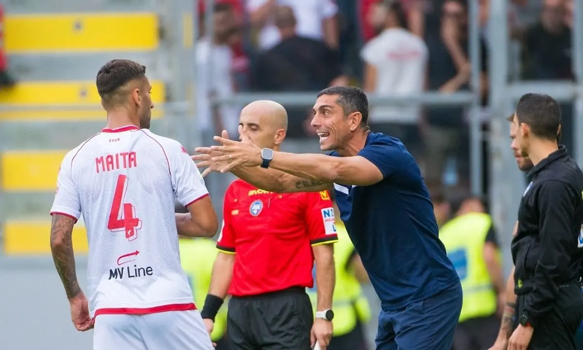 Longo ripensa al pari col Cosenza: «Contro di loro il rigore non c'era»