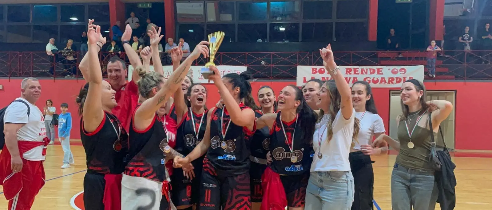 Bim Bum Rende non molla e raddoppia: pronta la nuova stagione cestistica al PalaQuattromiglia