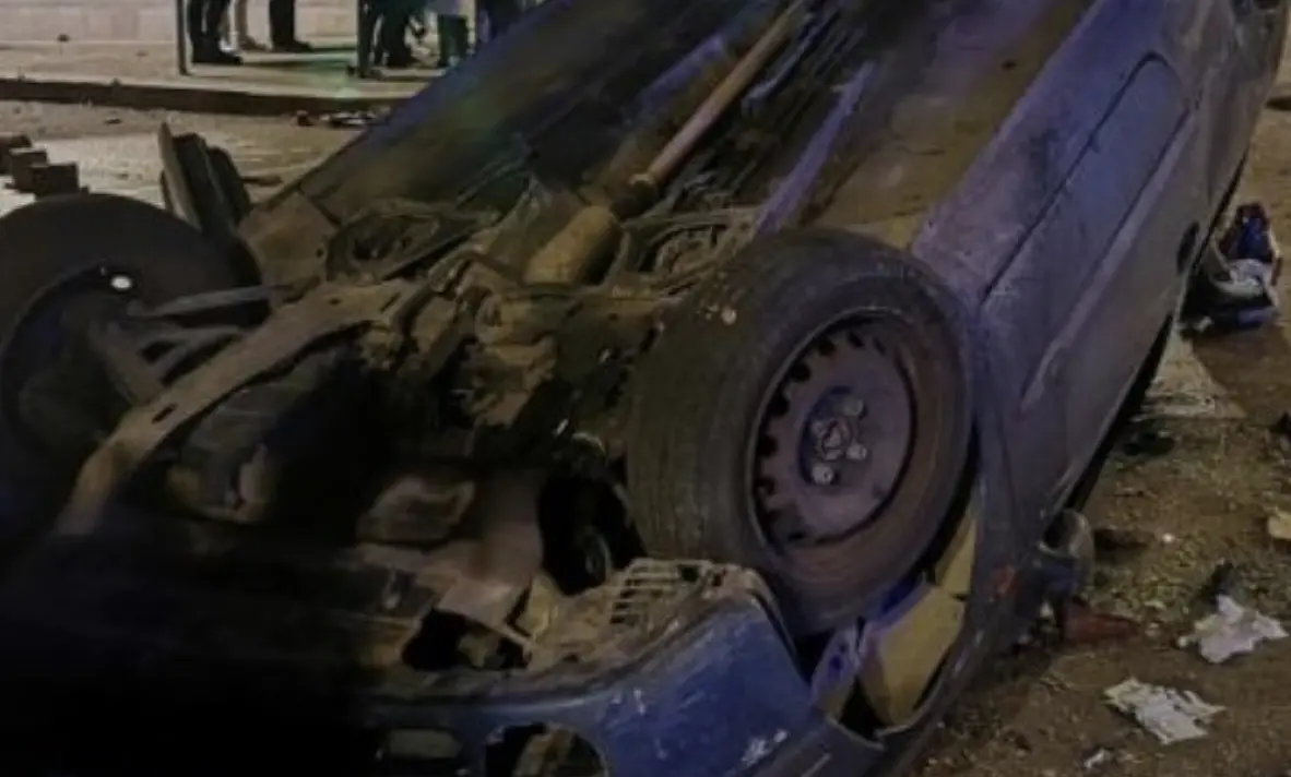 Auto si ribalta tra Civita e Francavilla. Paura per due donne salve per miracolo