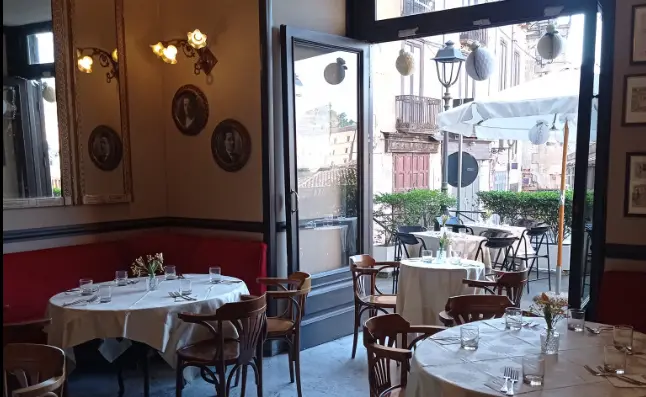 Il Gran Caffè Renzelli di Cosenza\u00A0inserito nel “Mapping Italian Literary Cafés (1720–present)”\n