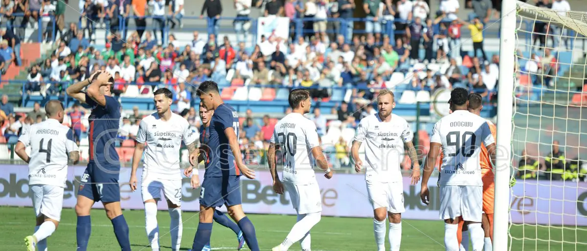 Il Cosenza e la crisi di inizio autunno: è già successo negli ultimi tre anni