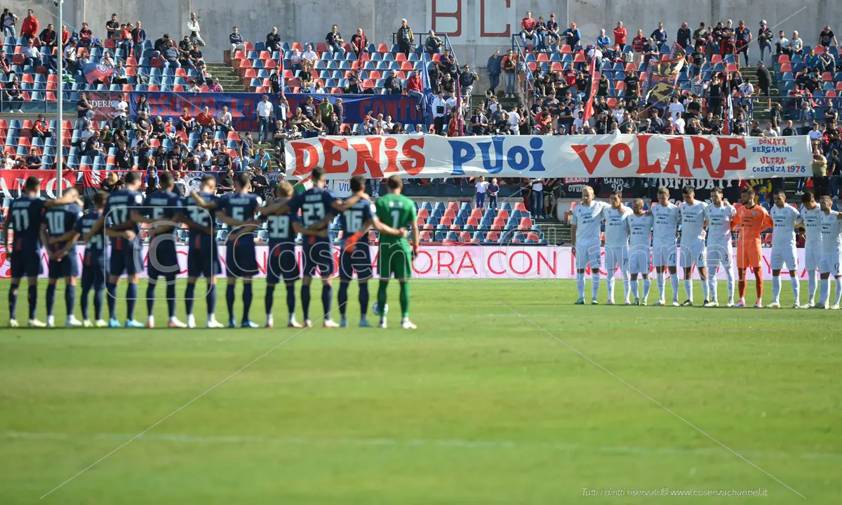 La Curva Sud Cosenza: «Mortificati. Via dal Marulla fino a fine stagione»