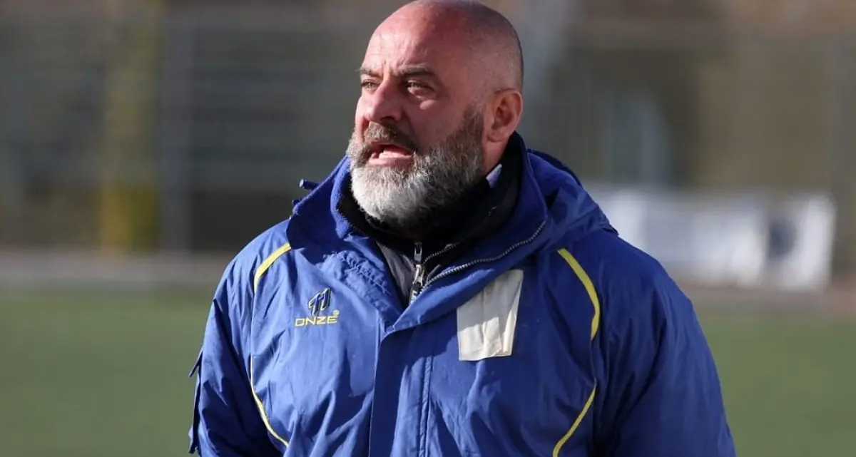 Promozione, lo Scalea esonera Antonio Germano: in panchina promosso il vice Scoppetta