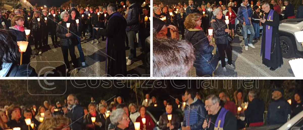 Un mare di luce per Ilaria. L'abbraccio di Laurignano alla famiglia Mirabelli | FOTO