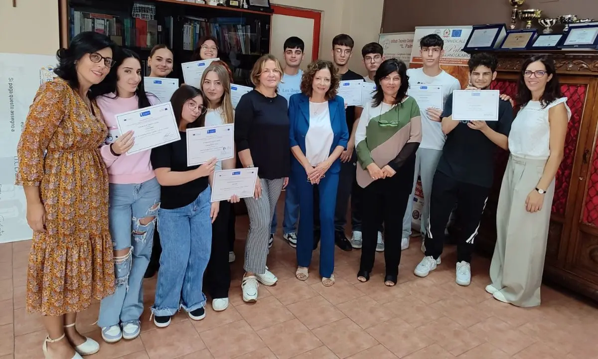 Gli studenti del “Palma\" alla scoperta di Irlanda e Spagna: esperienze Erasmus+ tra formazione e cultura
