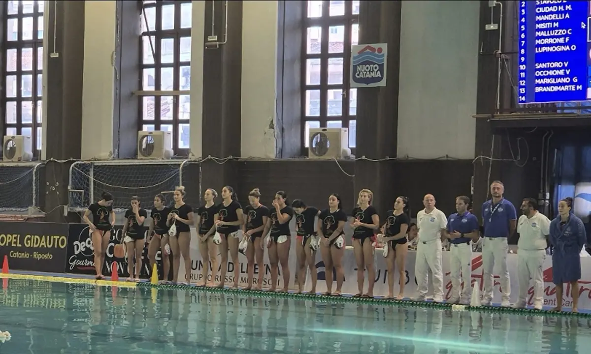Pallanuoto Cosenza femminile, domani impegno casalingo contro Vela nuoto Ancona