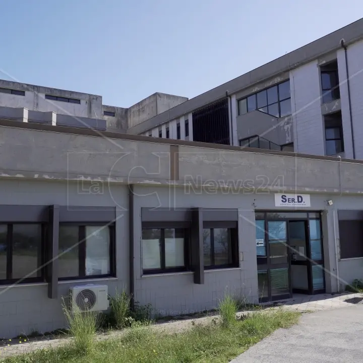 Progetto “Pathos-Logico”, l’équipe del Ser.D. di Scalea forma i docenti sulle nuove frontiere del disagio giovanile\n