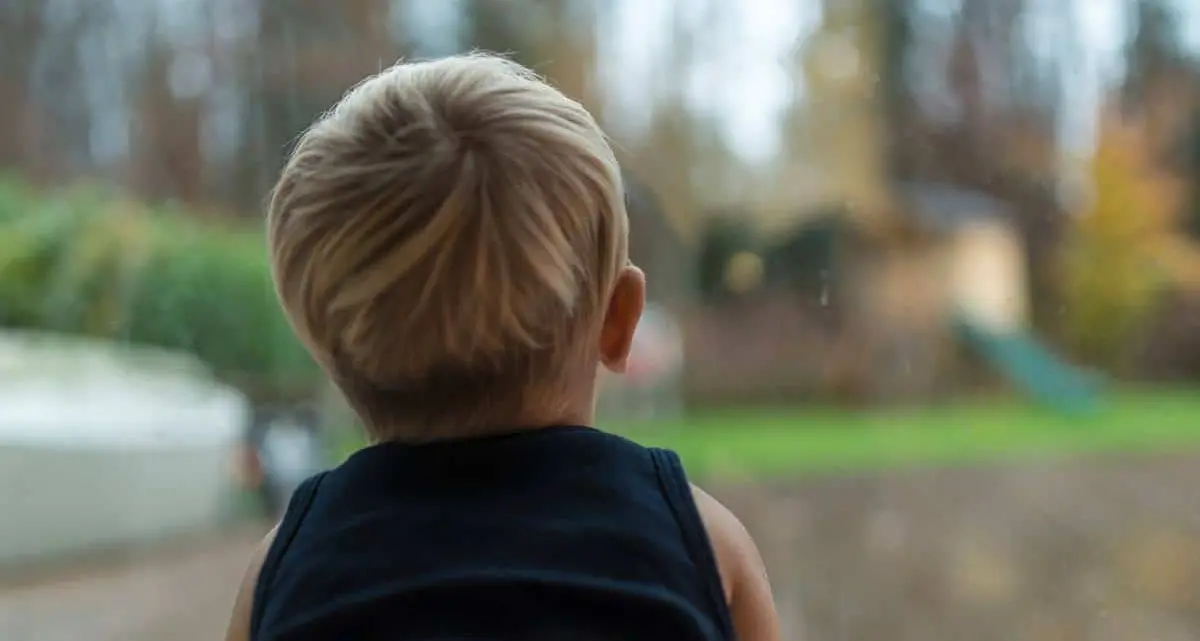 Bimba di 4 anni con sindrome di Down senza terapie pubbliche, la madre: «Non può più aspettare»\n