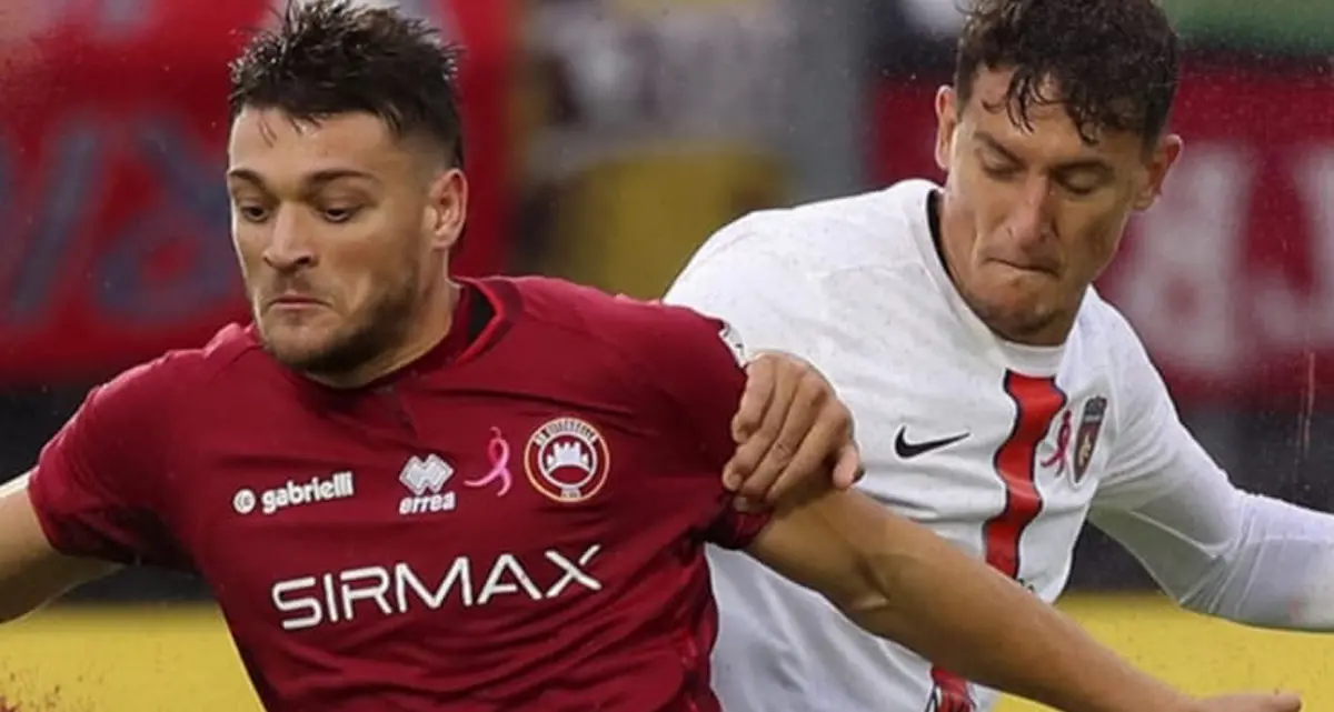 Cosenza, è il giorno delle ufficialità sul calciomercato