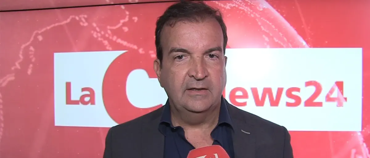 Comitato Cittadino di Rende contro Mario Occhiuto: «Dichiarazioni irresponsabili su Città Unica e trasporti»