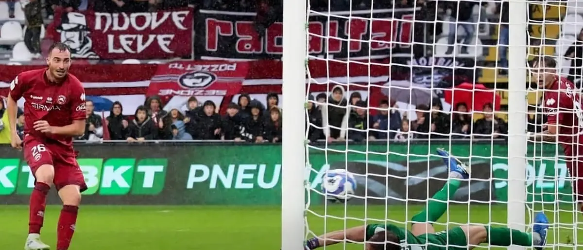 Cosenza, terzo clean sheet in stagione per Micai: è lui la certezza dei lupi