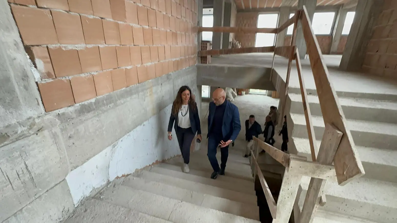 Montalto, Succurro in visita ai cantieri delle scuole in ristrutturazione