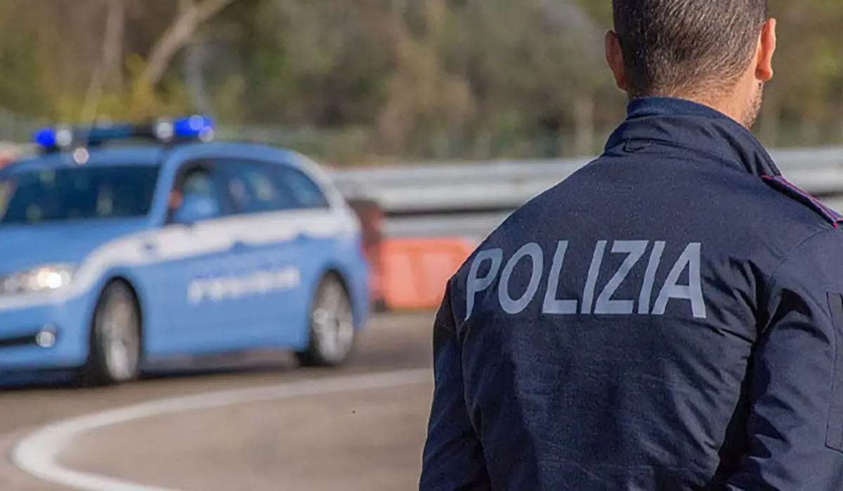 Pitbull aggredisce bimba e nonna ad Agliana. Dipendente di pasticceria ucciso a Catania
