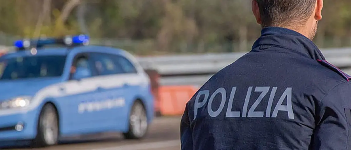 Corruzione, indagini sui rapporti tra agenti di polizia stradale e aziende di autotrasporto nel Cosentino