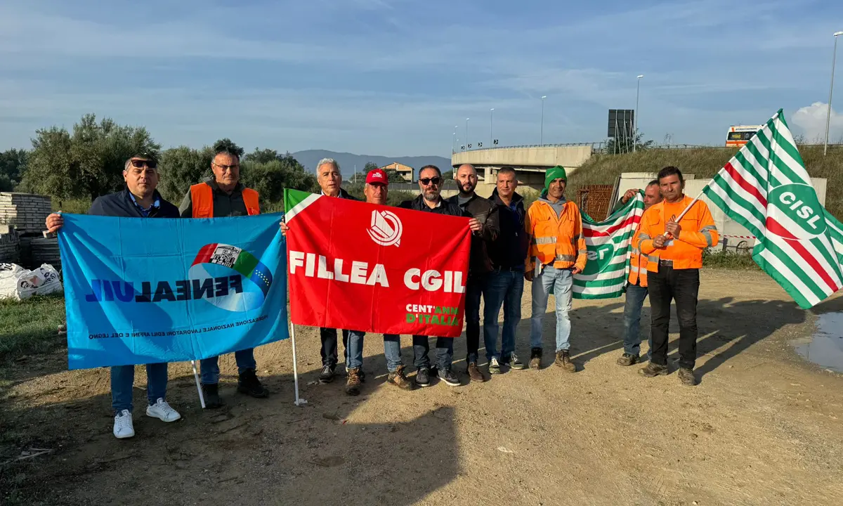 Montalto Uffugo, si apre uno spiraglio per i lavoratori della Mannelli. Interviene il Prefetto