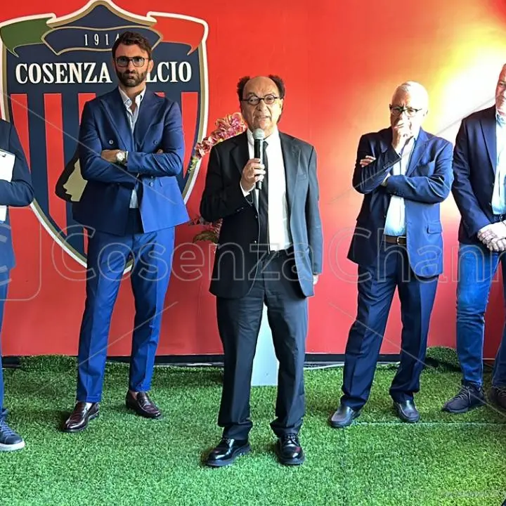 Cosenza, Guarascio: «Non ci sono criticità, ora però facciamo quadrato»
