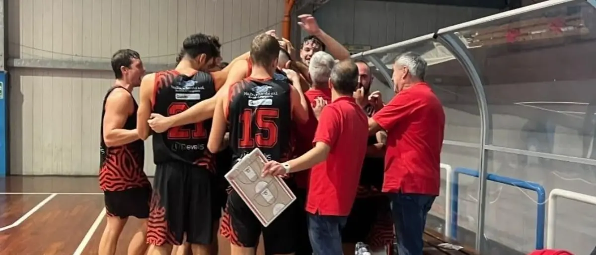 Serie B di Basket Interregionale, spettacolo a Rende. Alla Viola il derby dello Stretto