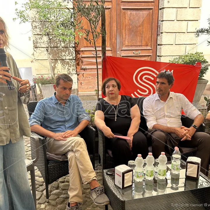 Sinistra Italiana, sì alla Città unica Cosenza Rende Castrolibero: «Servono un Psa e tre municipi»
