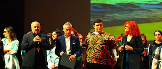 \"Il Pullman della vita\": inclusione e arte in scena per la settimana della salute mentale